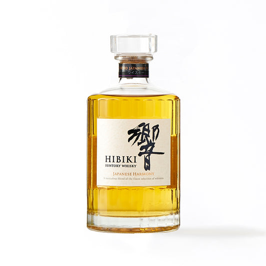 箱付　響　ジャパニーズハーモニー　　700ml(お1人様１本限り)