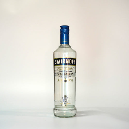 スミノフ　ブルー 750ml